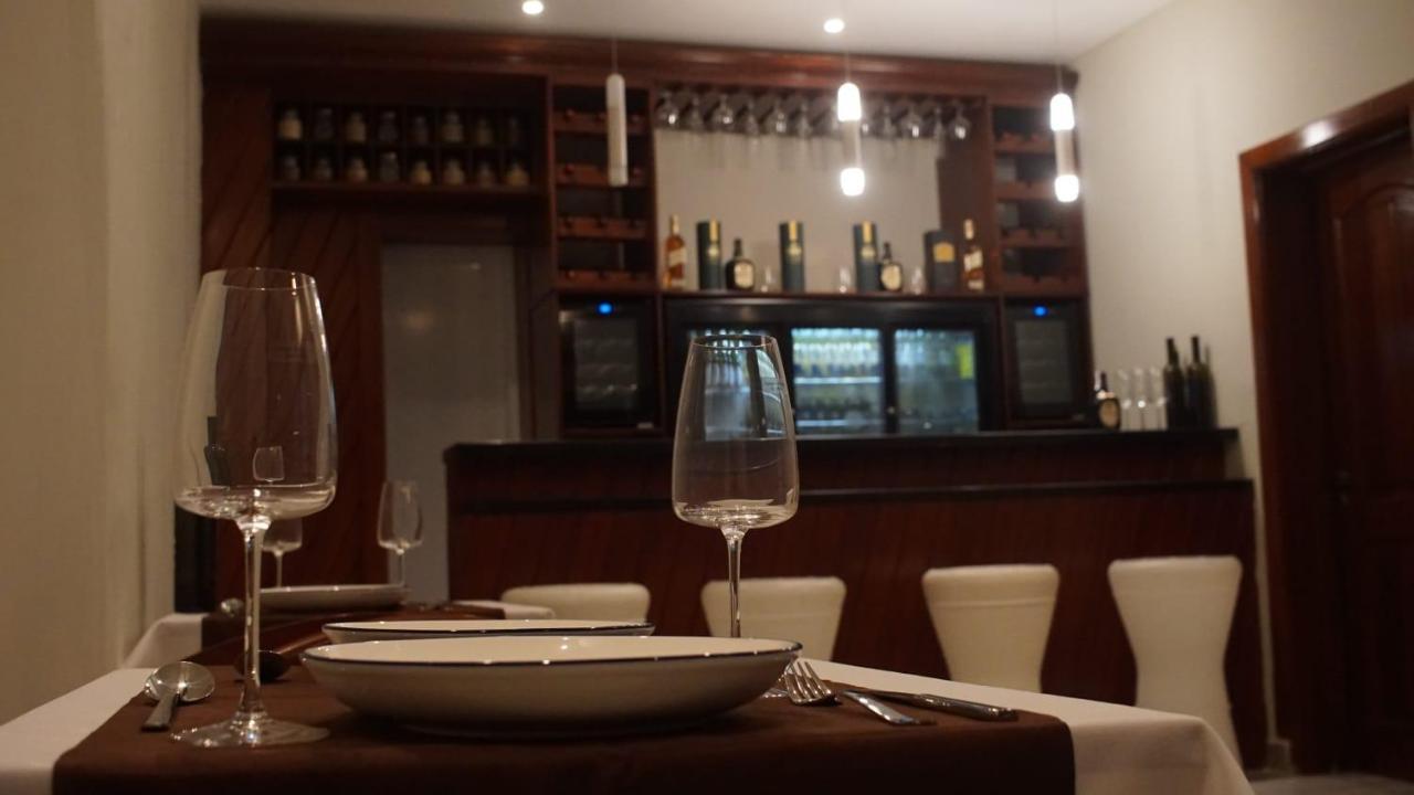 Hotel Blue Malecon And Spa Santo Domingo Bagian luar foto
